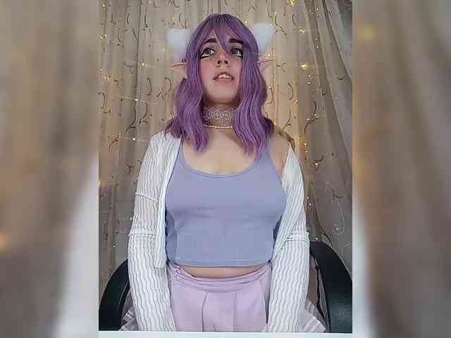 Model: -Ramona-