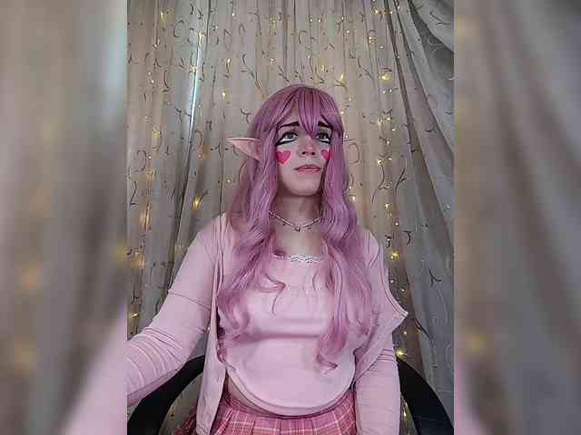 Model: -Ramona-