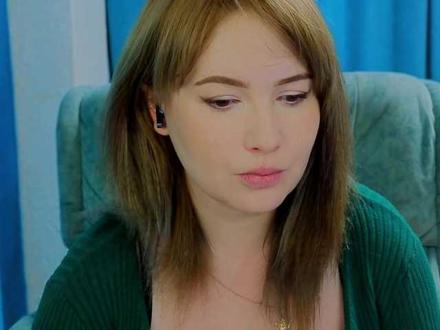 Katniss-K live cam on BongaCams