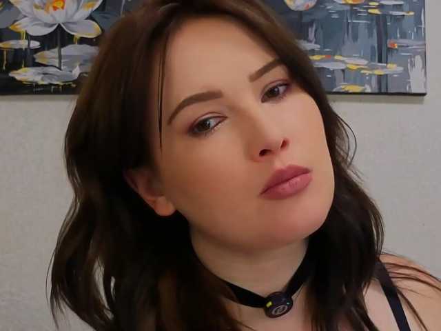 Katniss-K, en directo ahora en BongaCams