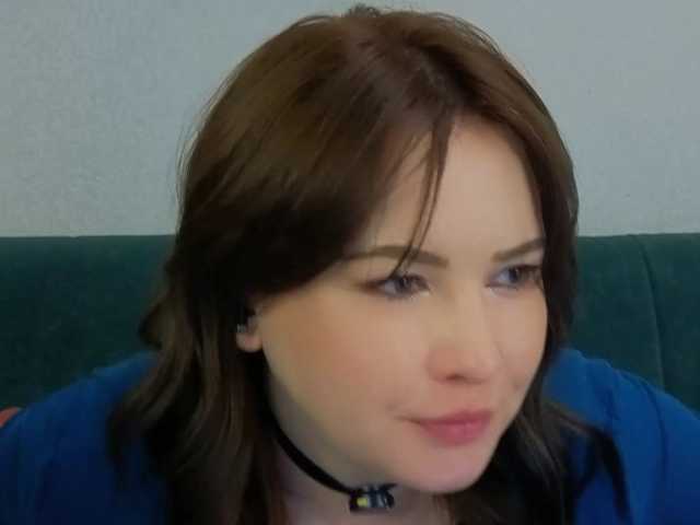 Katniss-K, en directo ahora en BongaCams