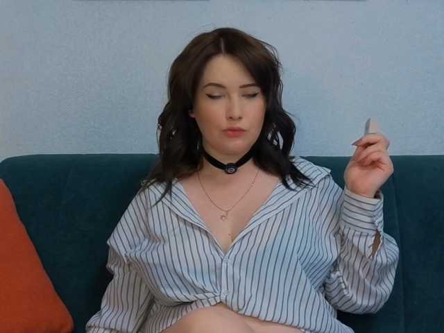 Katniss-K live cam on BongaCams