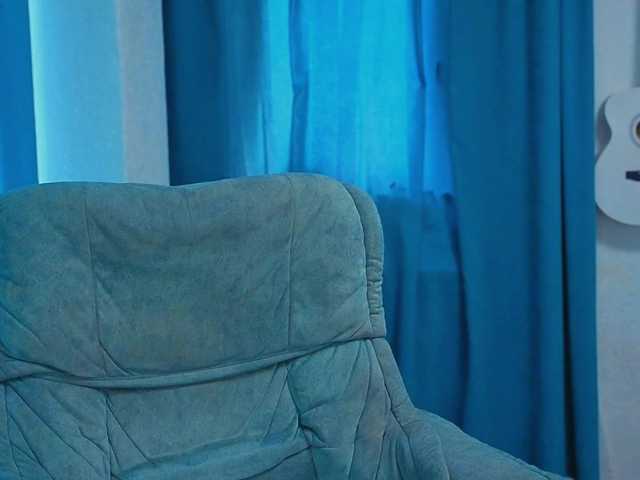 Katniss-K live cam on BongaCams