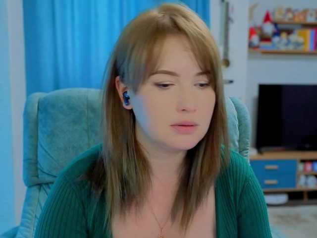 Katniss-K live cam on BongaCams