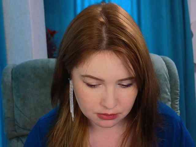 Katniss-K Sex Cam Show