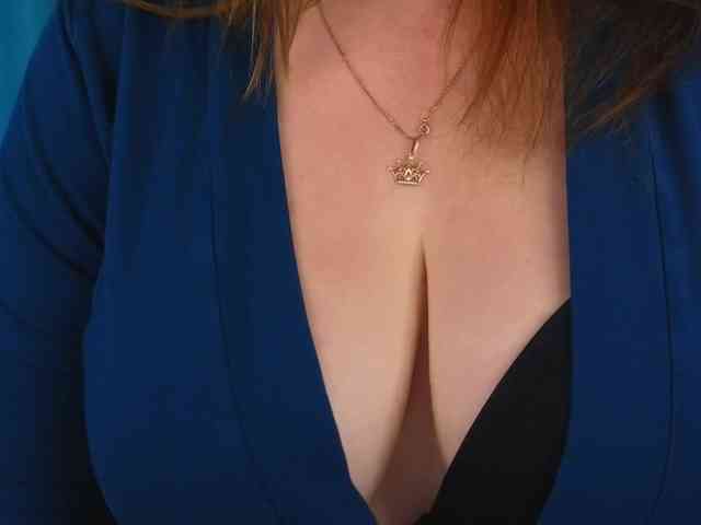 Katniss-K Sex Cam Show