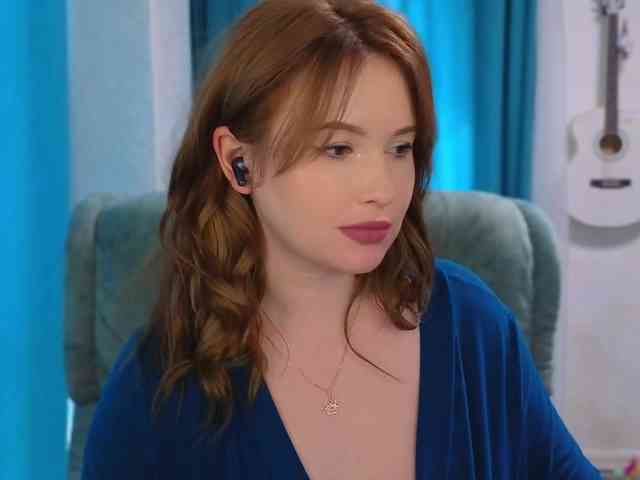Katniss_K webcam