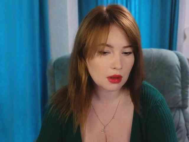 Katniss-K Sex Cam Show