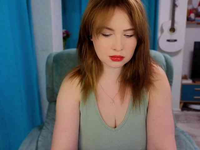 Katniss-K Sex Cam Show