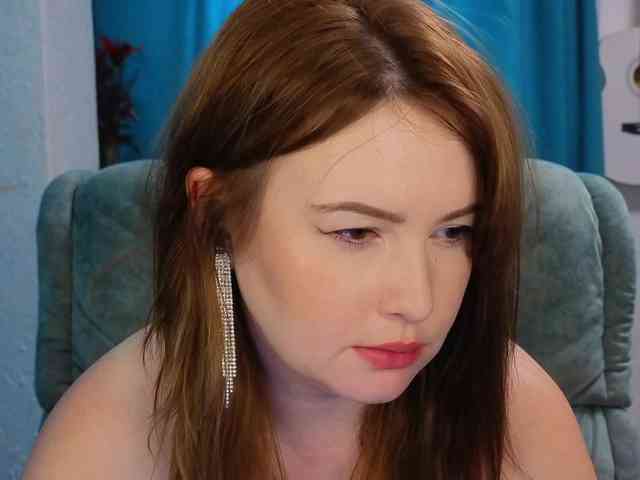 Katniss-K Sex Cam Show
