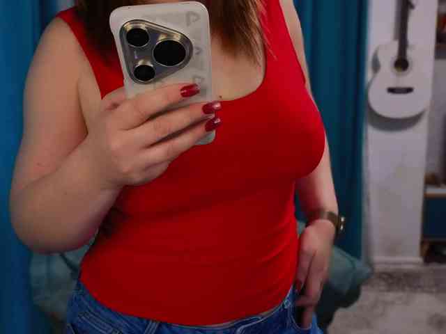 Katniss-K Sex Cam Show