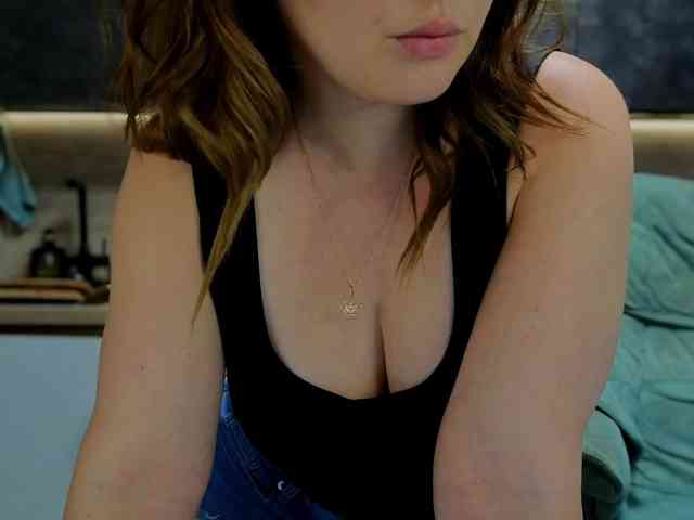 Katniss_K webcam