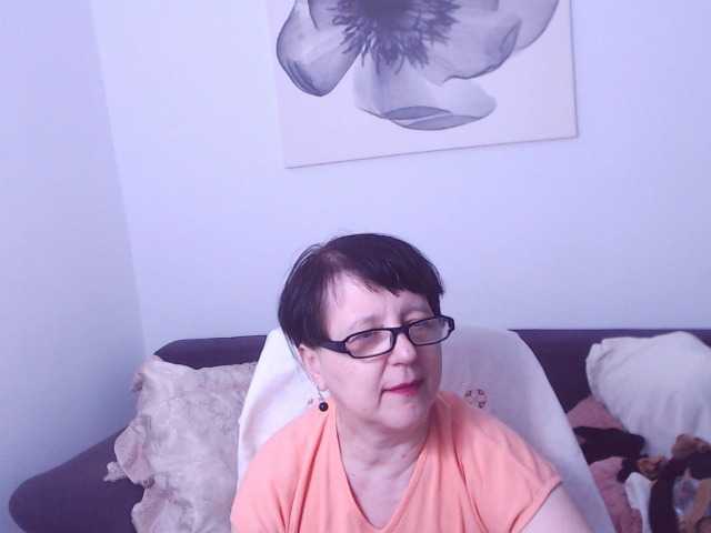 ChristaRose live cam preview