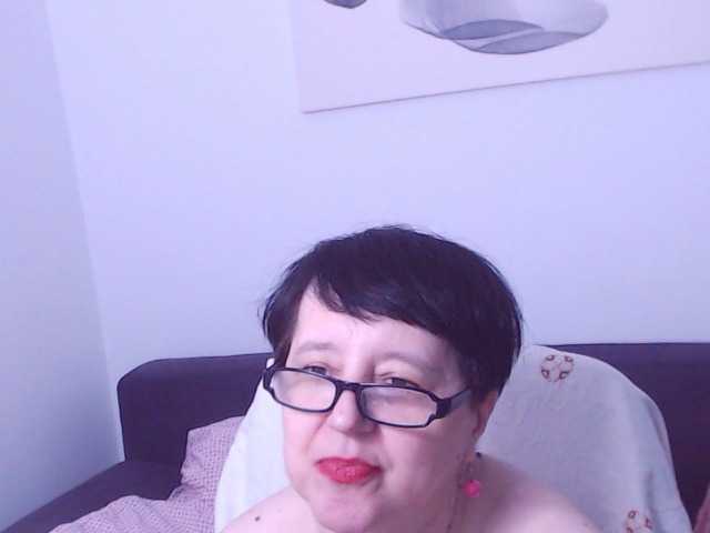 ChristaRose live cam on BongaCams