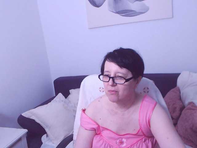 ChristaRose live cam on BongaCams