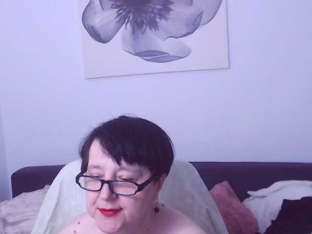 ChristaRose live cam