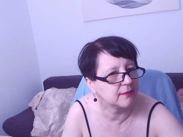 ChristaRose live cam on BongaCams