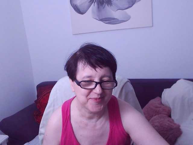 ChristaRose live cam on BongaCams