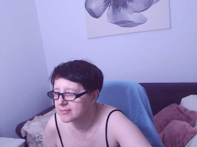 ChristaRose live cam on BongaCams