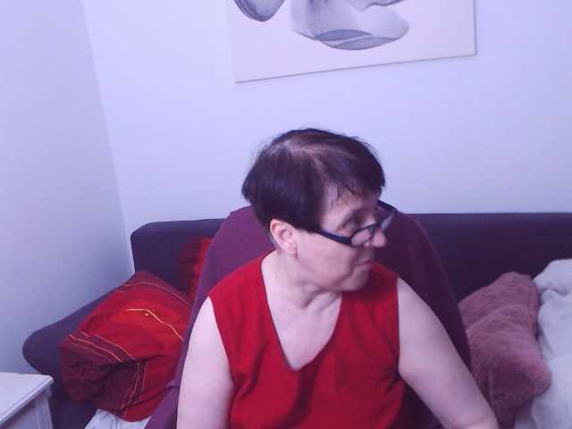 ChristaRose live cam