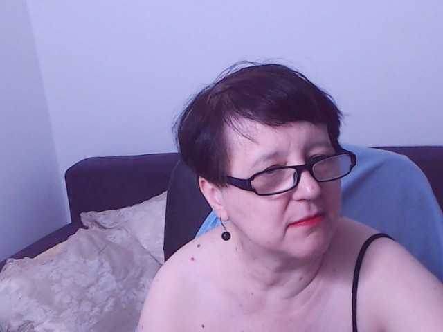 ChristaRose live cam preview