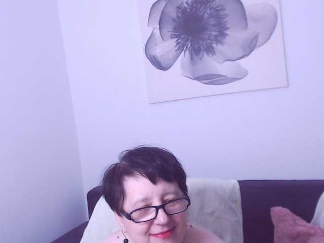 ChristaRose live cam on BongaCams