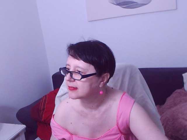 ChristaRose live cam on BongaCams