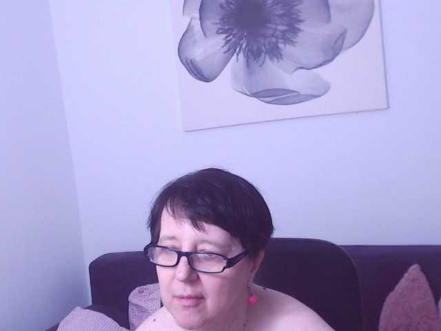 ChristaRose live cam on BongaCams