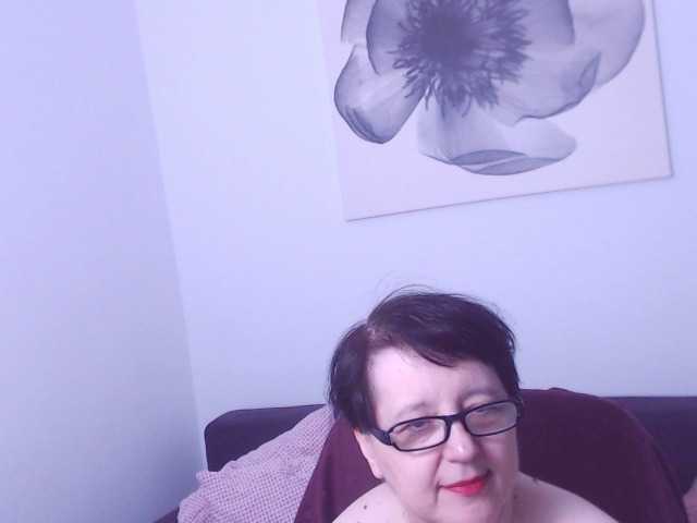 ChristaRose live cam on UnifiedCams