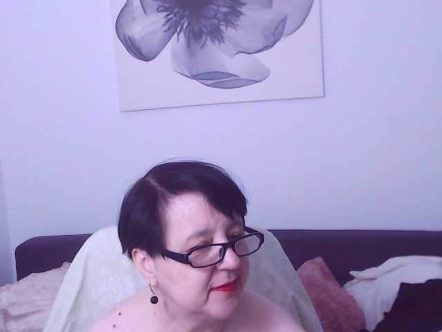 ChristaRose live cam on BongaCams