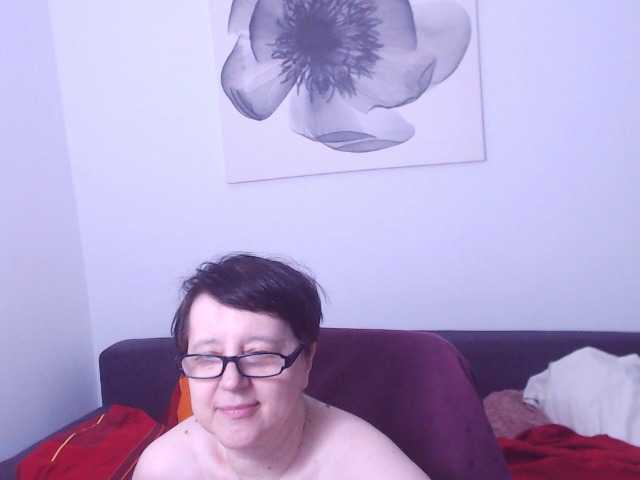 ChristaRose live cam on BongaCams