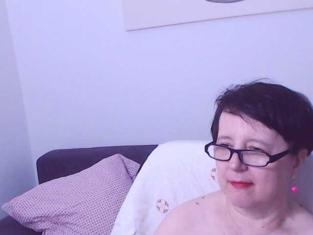 ChristaRose live cam on UnifiedCams