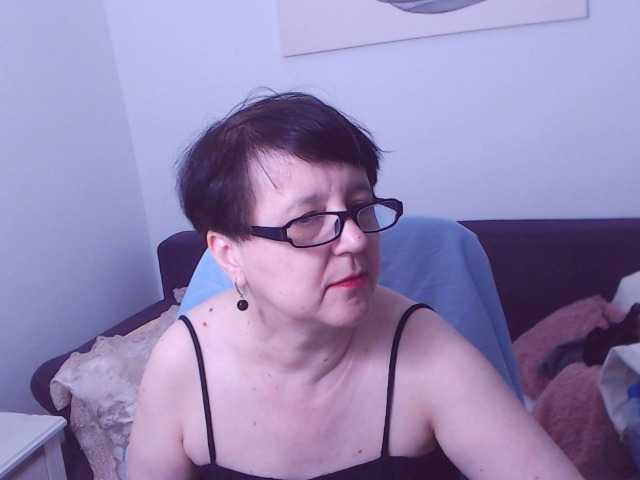 ChristaRose live cam preview