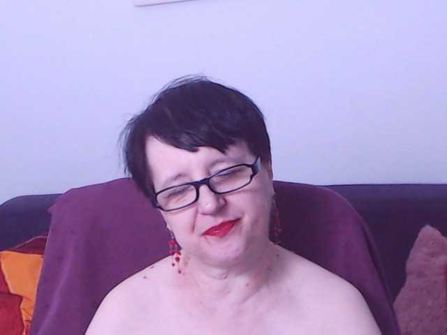 ChristaRose live cam on UnifiedCams
