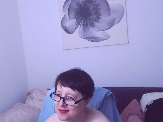 ChristaRose live cam on BongaCams