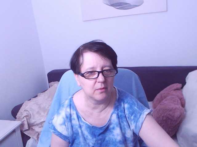 le modèle ChristaRose est en webcam porno dans un show sur le site bongacams, il possède les tags suivants: White/Caucasian,Brunette,Hairy