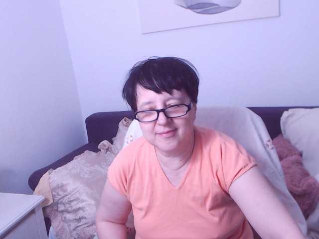ChristaRose live cam preview