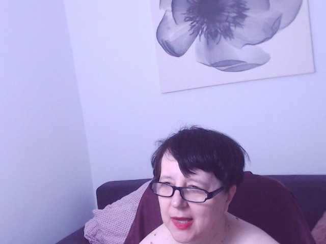 ChristaRose live cam on UnifiedCams