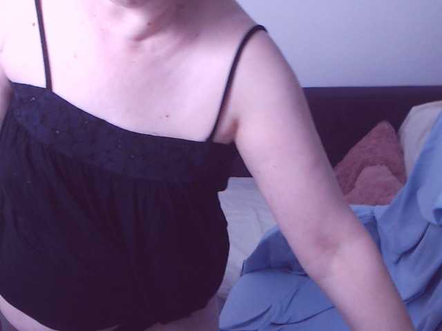 ChristaRose live cam on UnifiedCams