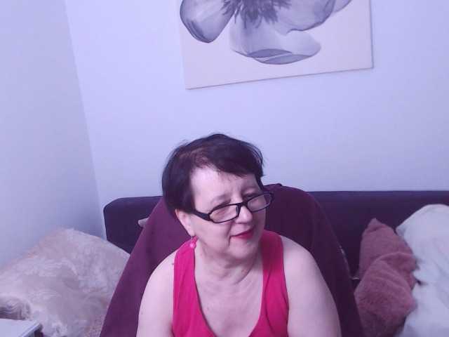 ChristaRose live cam on BongaCams