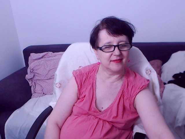 ChristaRose live cam on BongaCams