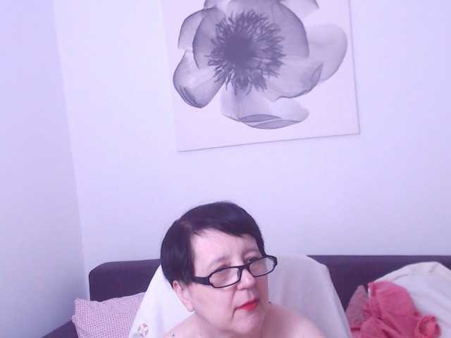 ChristaRose live cam on BongaCams