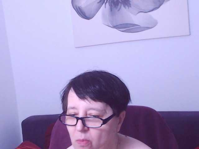 ChristaRose live cam