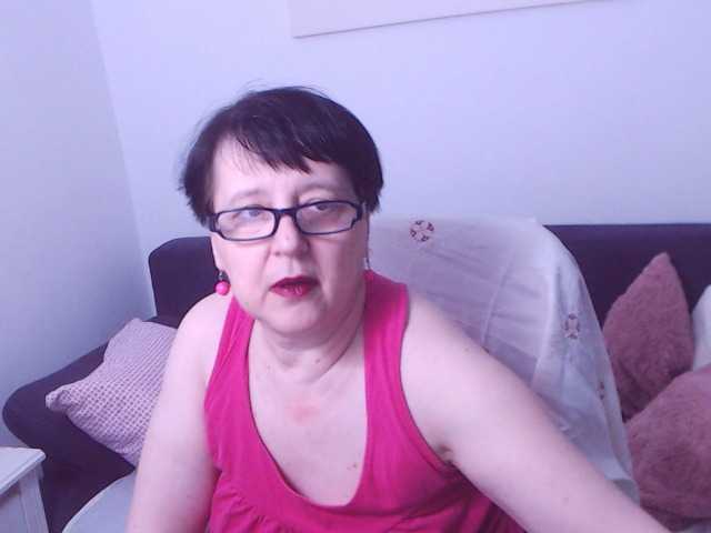 ChristaRose, en directo ahora en BongaCams