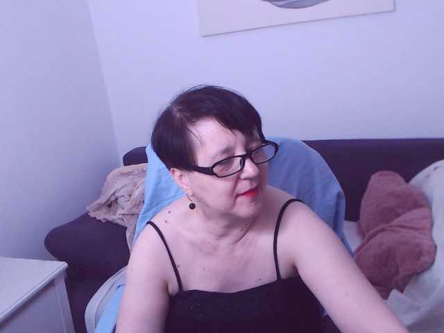 ChristaRose live cam on BongaCams