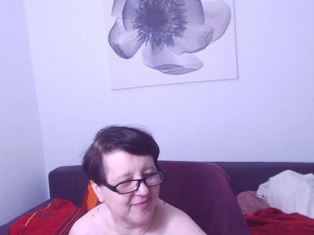 ChristaRose live cam on BongaCams