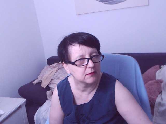 ChristaRose live cam preview