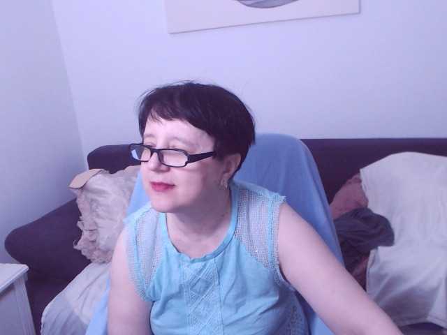 ChristaRose live cam preview