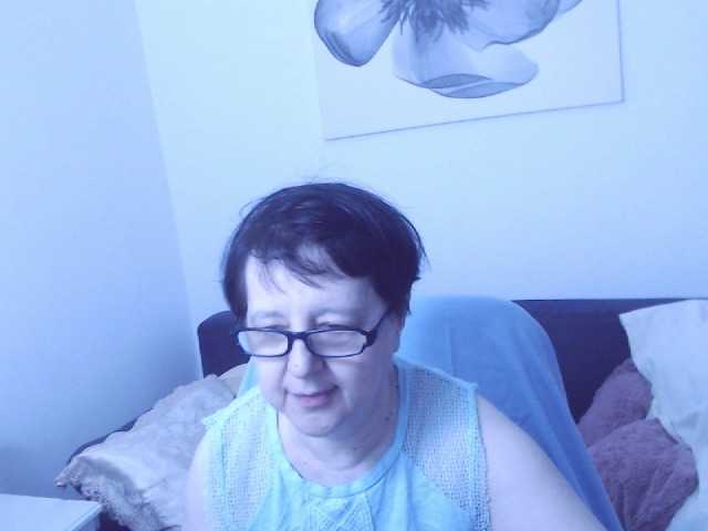 ChristaRose live cam preview