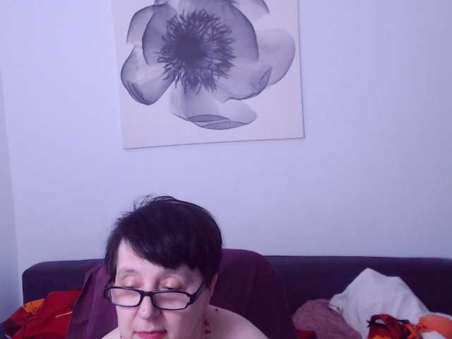 ChristaRose live cam on BongaCams